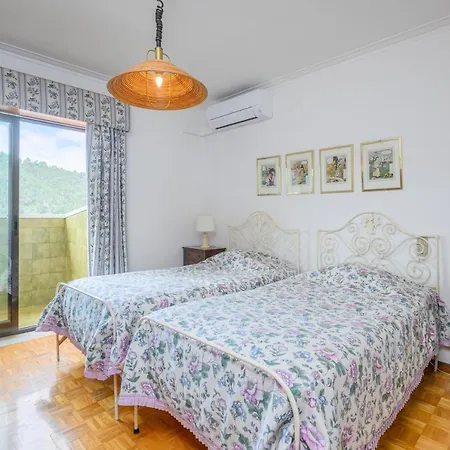 بيت للعطل Casa Do Pombal *